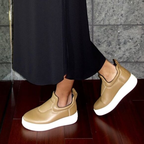 Celine Pull On Leather Slip On Sneakers Tan Brown Women's 41 US 11.5 - Picture 1 of 11